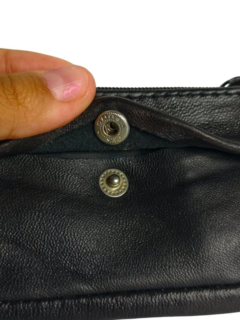 VTG Seattle Genuine Leather Coin Key Case Black Zipper Snap Button Closure HTF
